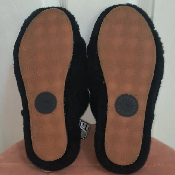 UGG Fluff Yeah Slide Sandals In Black Size 7 - Picture 7 of 7